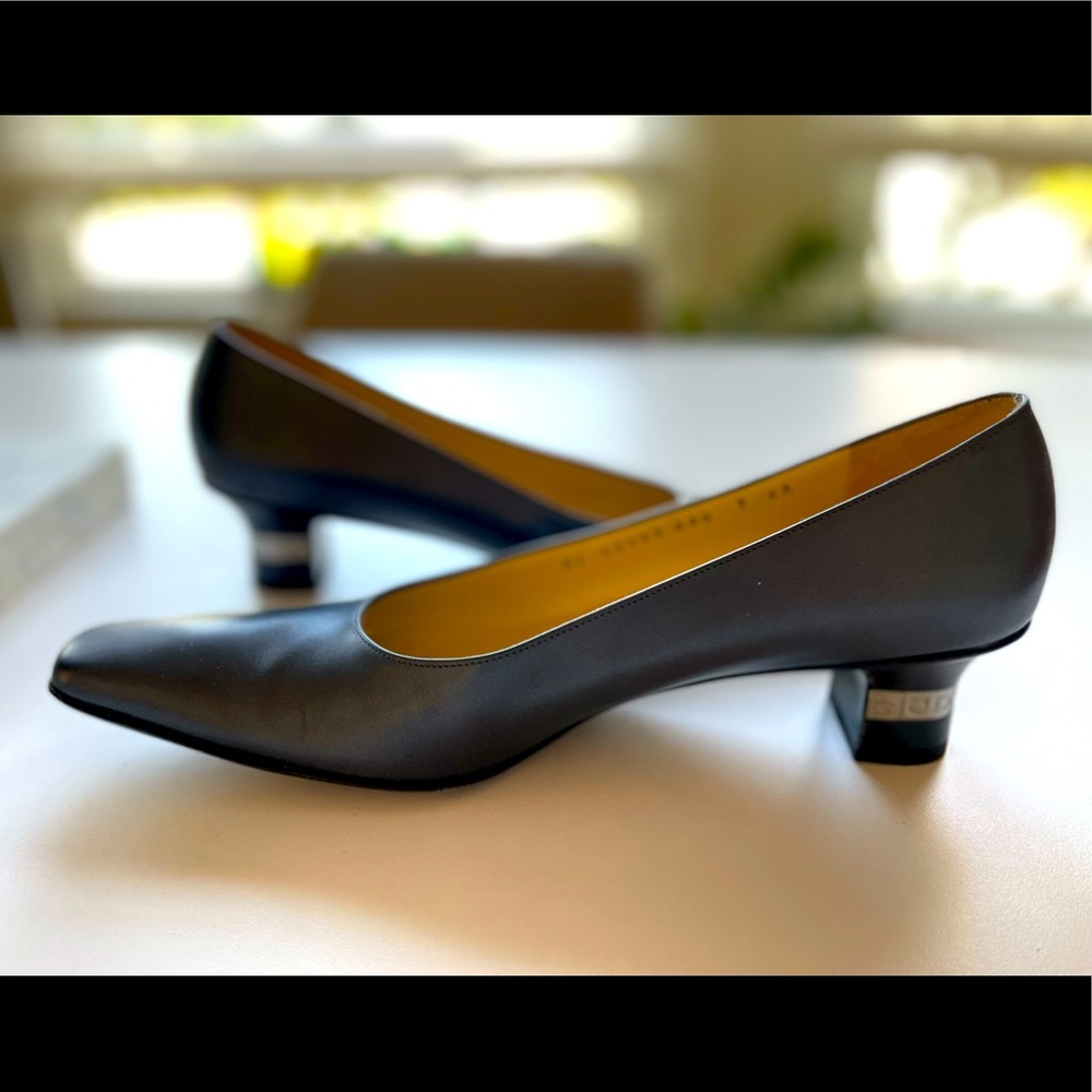 Immaculate Ferragamo Retró 4cm black heel, 4A width